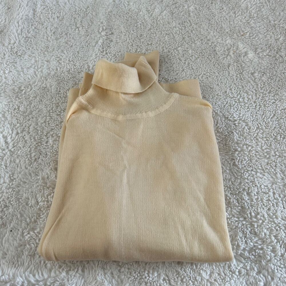VTG LL Bean Womens Ivory Turtleneck Merino Wool Sweater L Soft Chic Minimalist